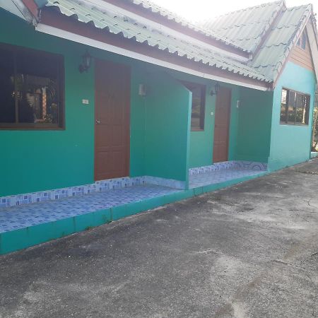 Wangwaree Resort Nai Yang Beach Exteriör bild