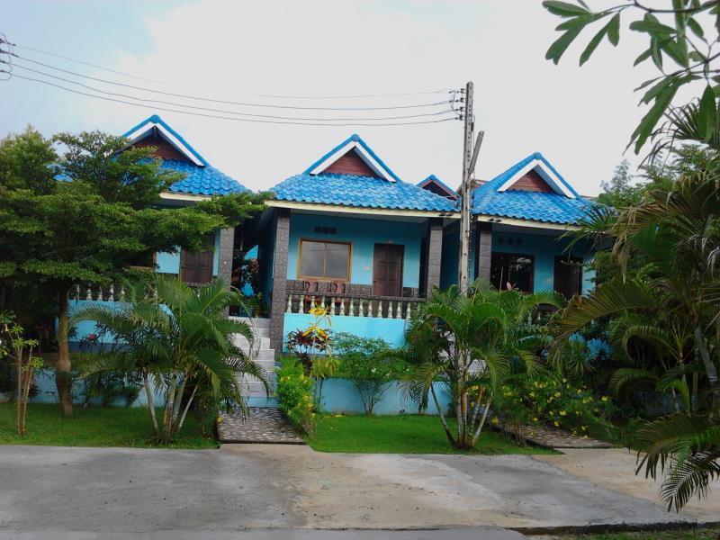 Wangwaree Resort Nai Yang Beach Exteriör bild