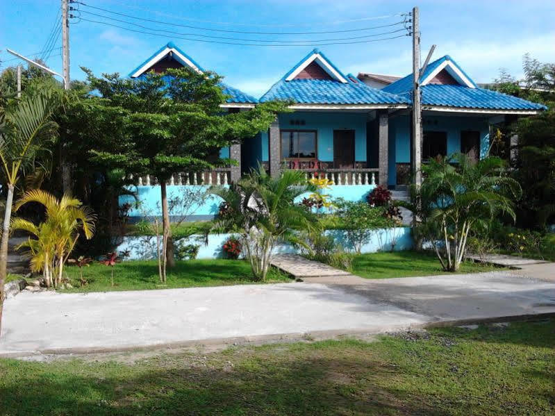 Wangwaree Resort Nai Yang Beach Exteriör bild